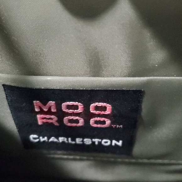 MooRoo purse - Picture 2 of 3